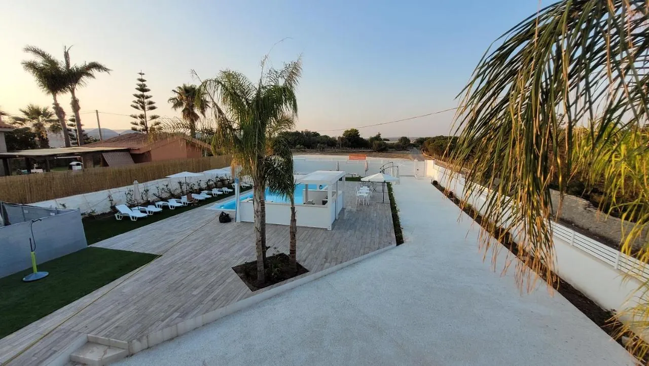 Amurusu Residence Punta Secca Aparthotel