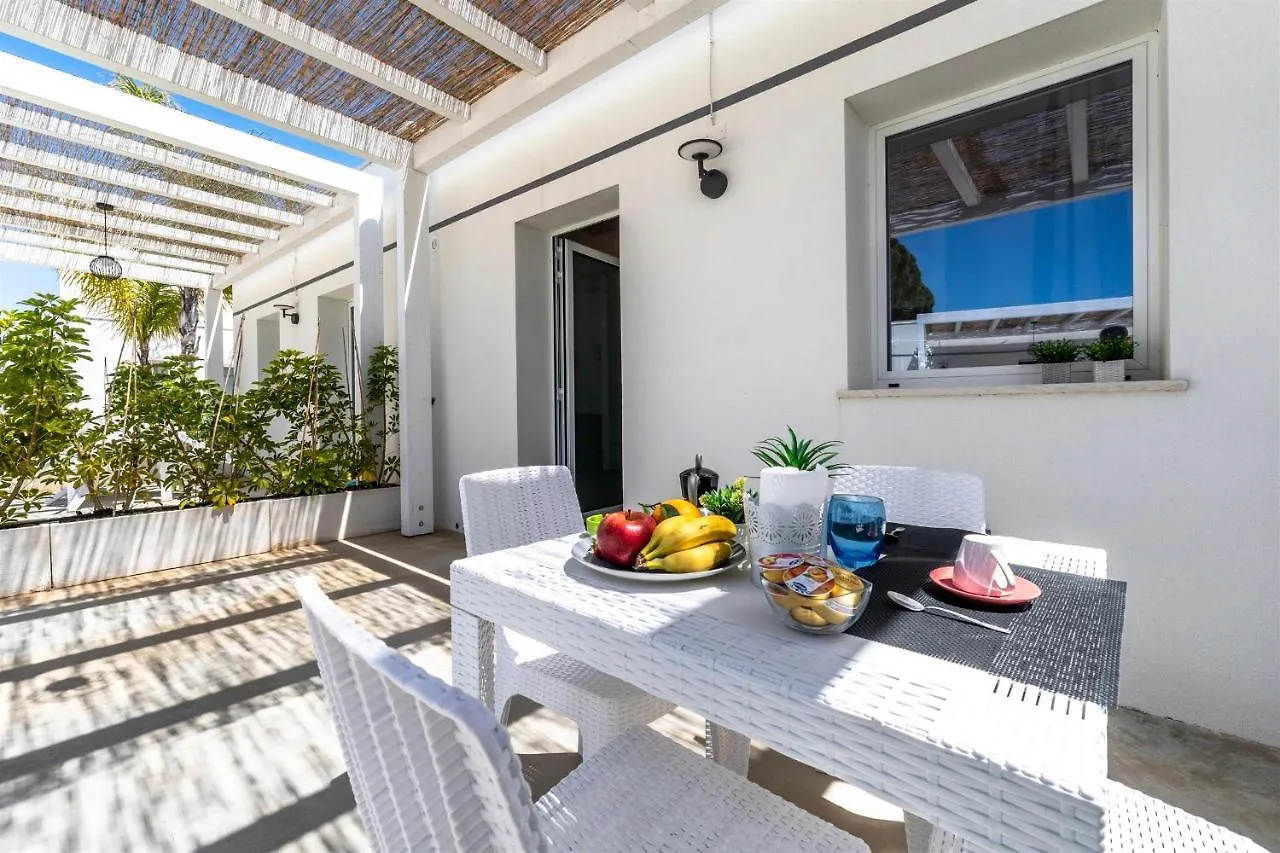 Amurusu Residence Punta Secca Aparthotel