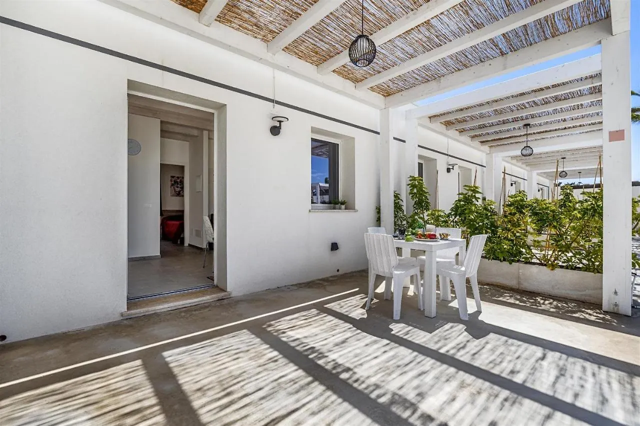 Amurusu Residence Punta Secca 0*,  Italien